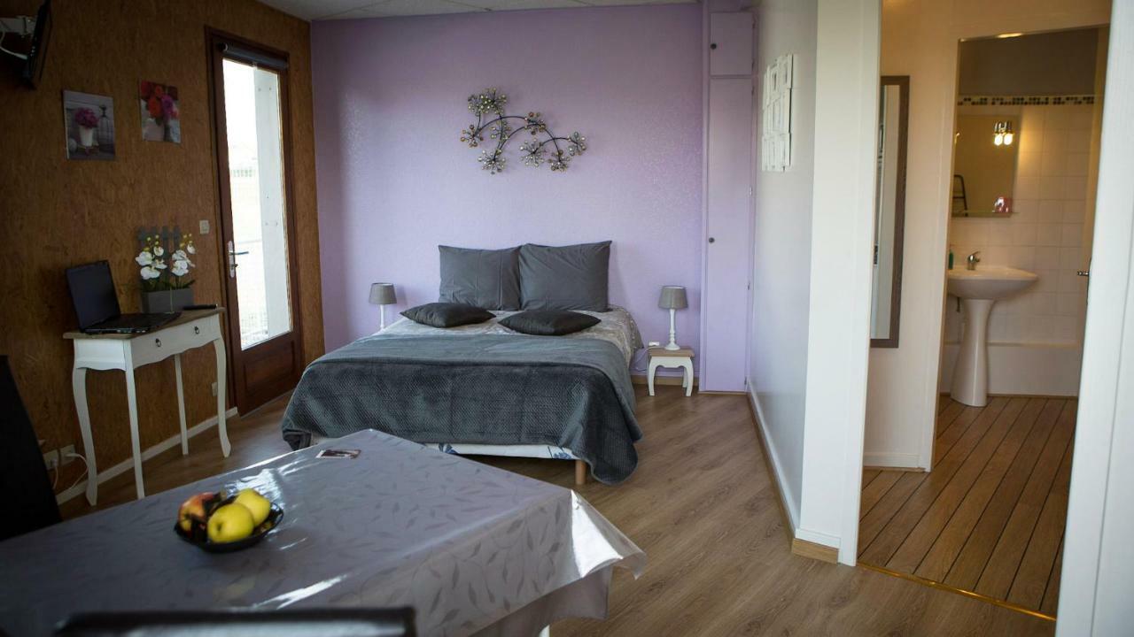 Studios Etape Du Lac Bourbon-Lancy Ngoại thất bức ảnh