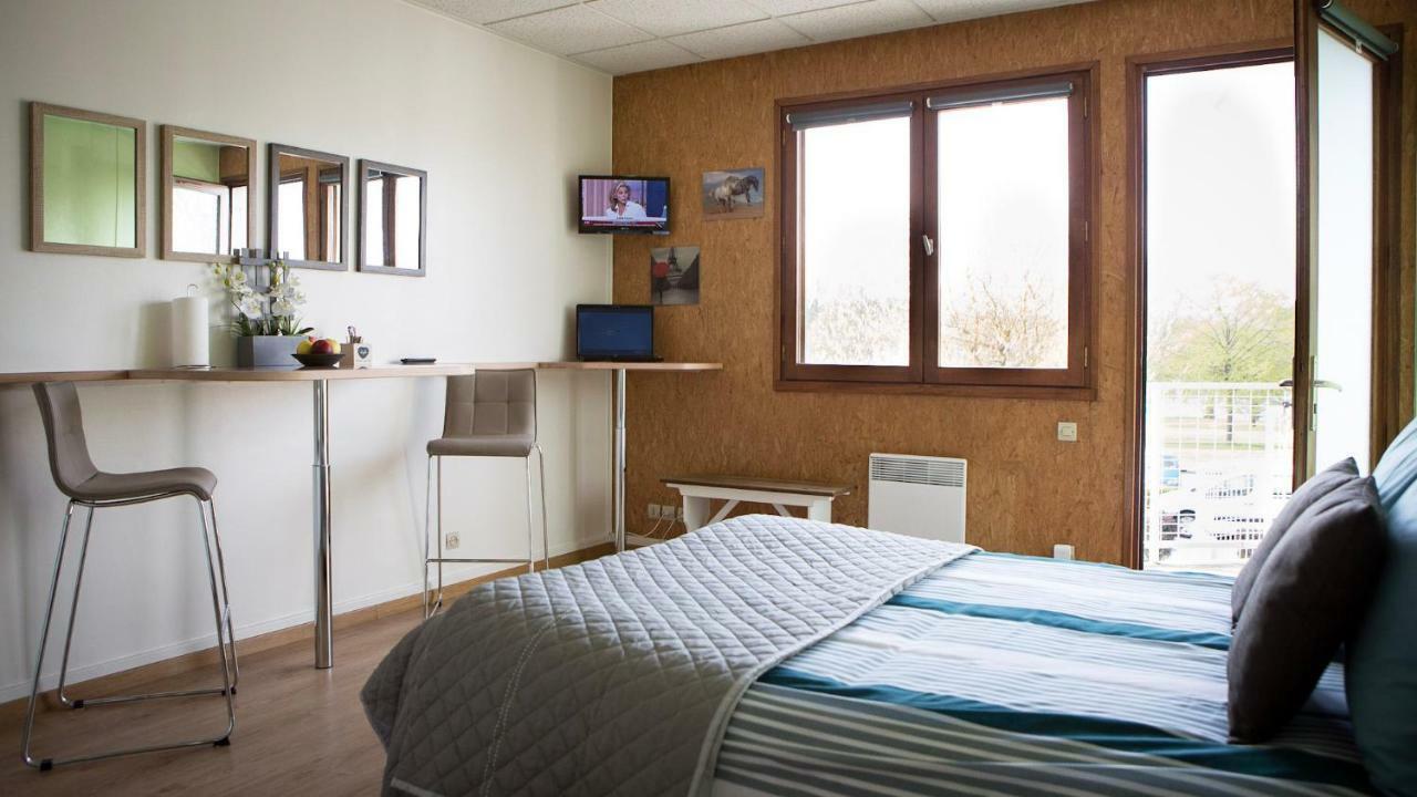 Studios Etape Du Lac Bourbon-Lancy Ngoại thất bức ảnh